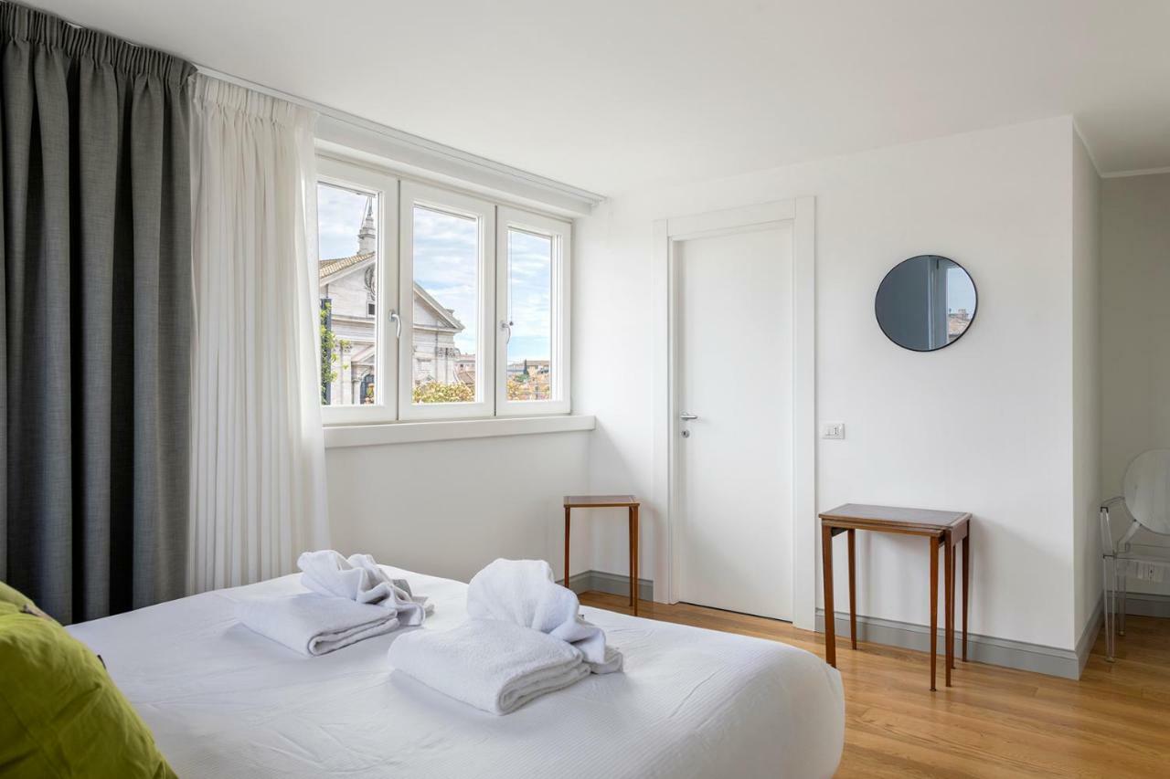 Penthouse Rome Capitol Apartment Exterior photo
